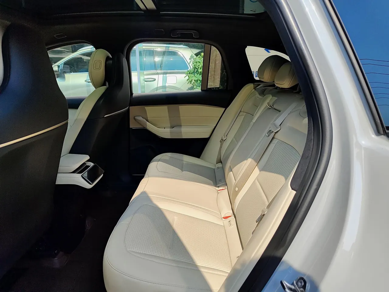 NIO 2024 ES 6 100kWh automatic gear 5