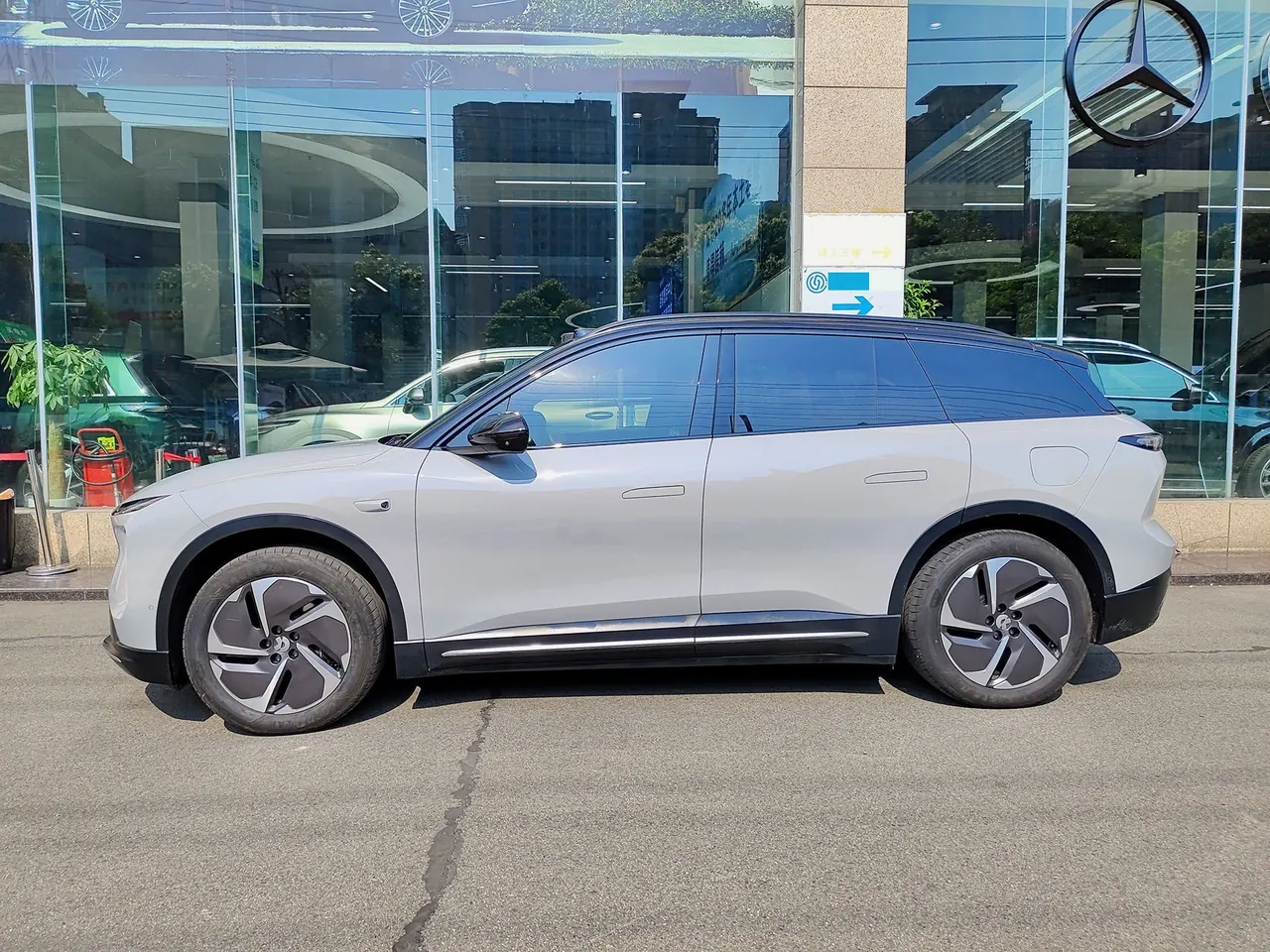 NIO 2024 ES 6 100kWh automatic gear 6