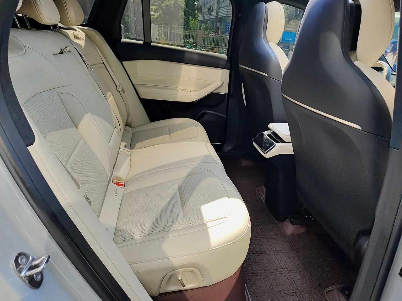 NIO 2024 ES 6 100kWh automatic gear 7
