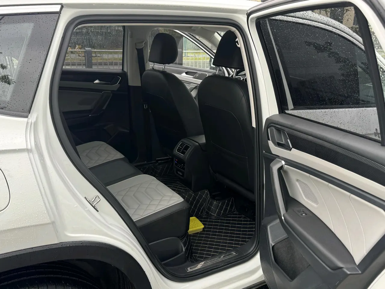 Volkswagen 2023 Tanyue 2.0TSI 330TSI Two-Drive Luxury Plus Advanced Edition Automatic Gear 12