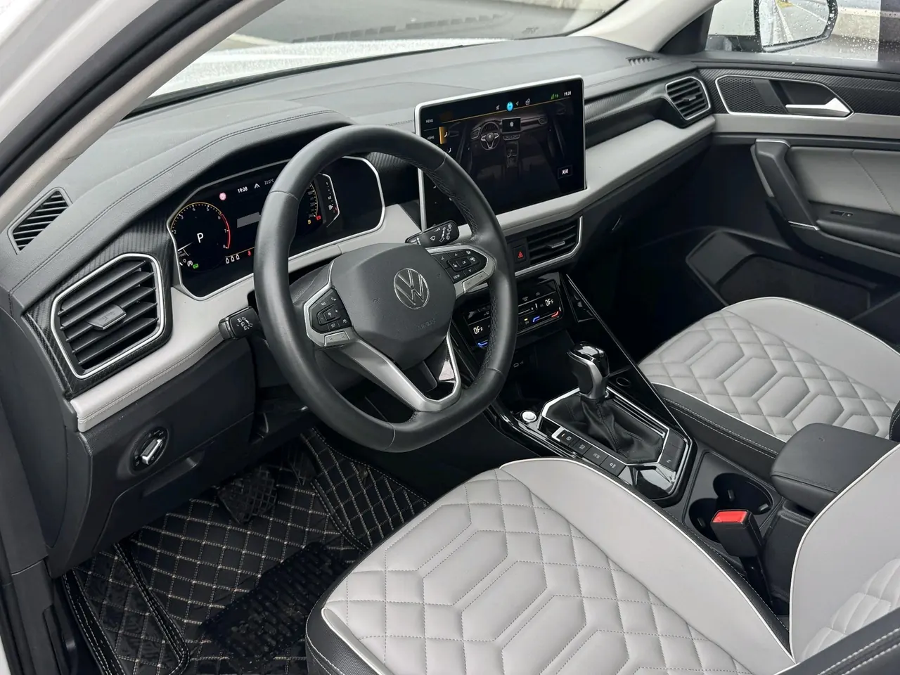Volkswagen 2023 Tanyue 2.0TSI 330TSI Two-Drive Luxury Plus Advanced Edition Automatic Gear 5