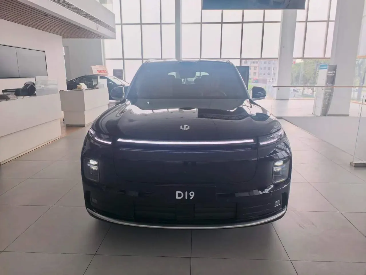 Leapmotor 2026 D 19 720 Zhizun Edition 7-seat Automatic Gear 2
