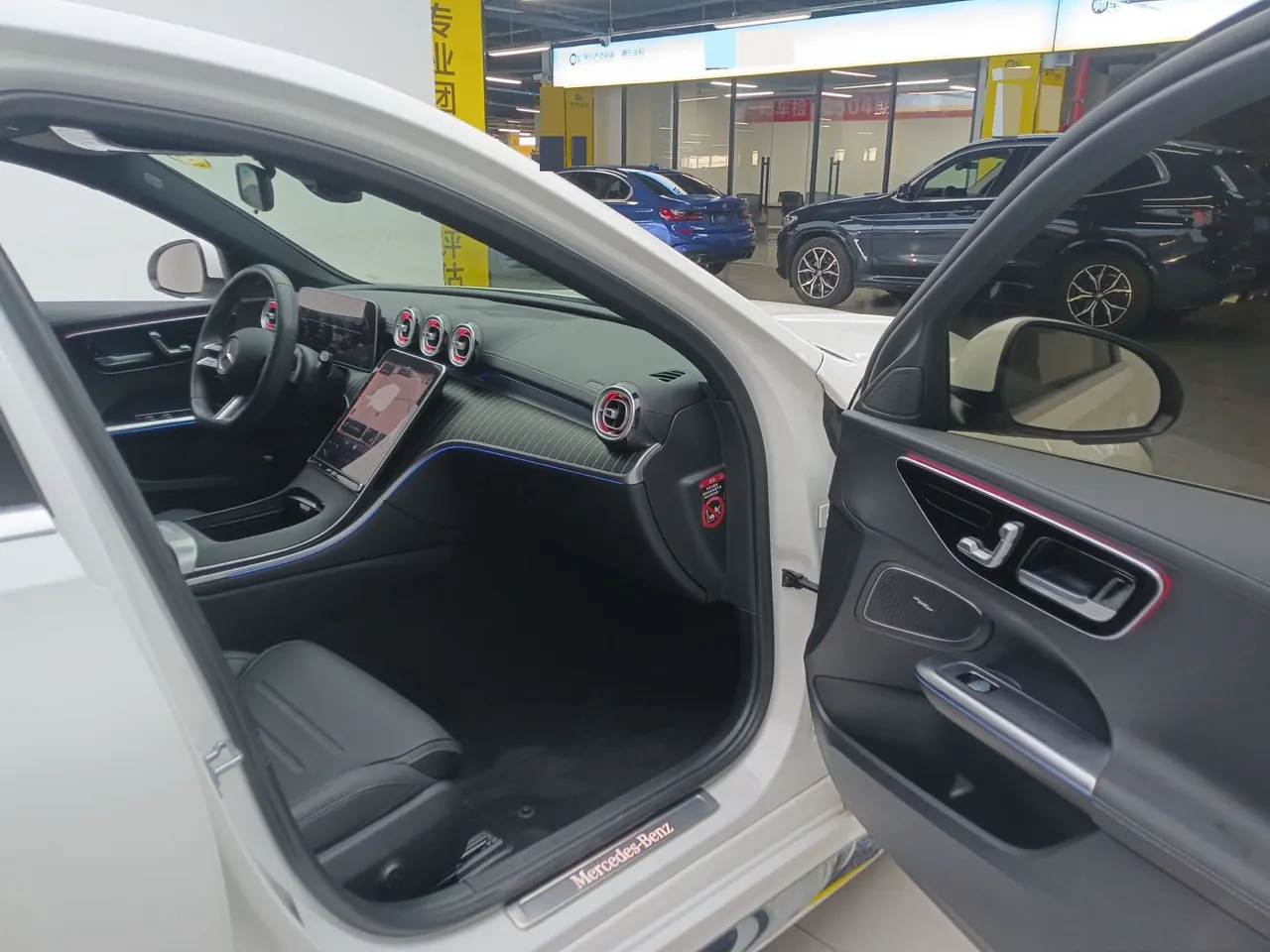 Mercedes Benz Class C 2024 C 260 L 48V 1.5T Sports Edition (Modified 3) Automatic Gear 9