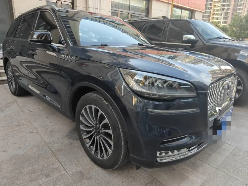 Lincoln 2020 Aviator 3.0T V6 Four-wheel Drive Elegant Edition Automatic Gear 3