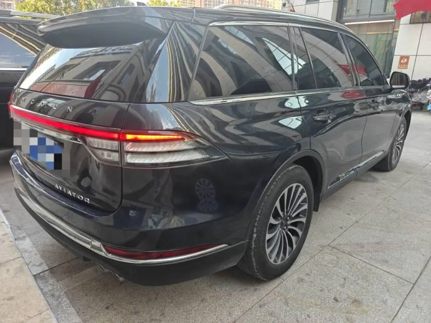 Lincoln 2020 Aviator 3.0T V6 Four-wheel Drive Elegant Edition Automatic Gear 4