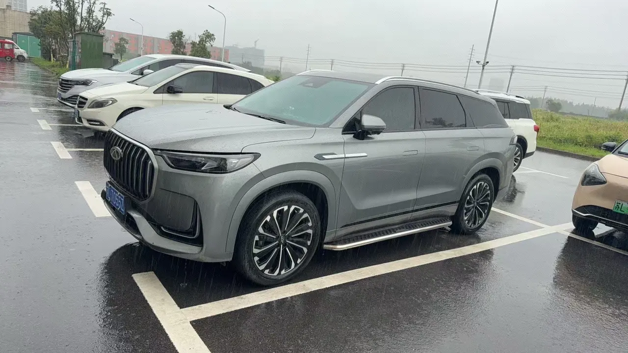 Открыть галерею: Chery 2023 Ruihu 9 2.0T Two-Drive Deluxe Edition 5-seat Automatic Gear