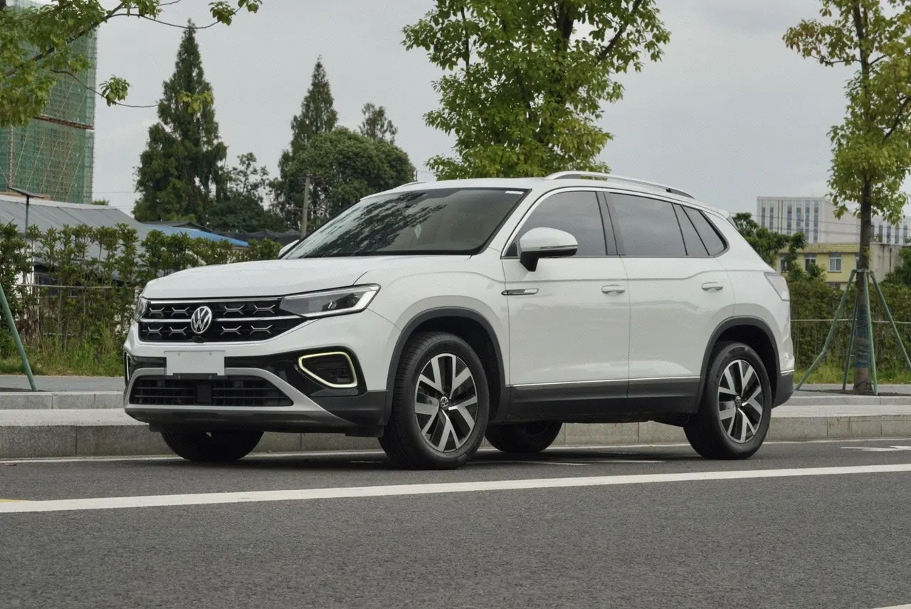 Открыть галерею: Volkswagen 2023 Tanyue 2.0TSI 330TSI Two-Drive Luxury Plus Advanced Edition Automatic Gear