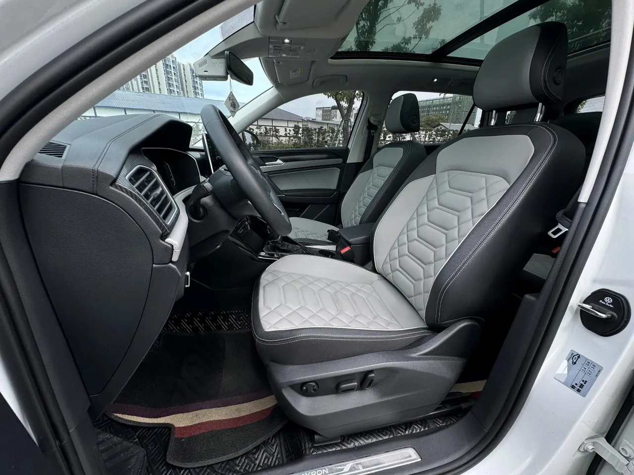 Volkswagen 2023 Tanyue 2.0TSI 330TSI Two-Drive Luxury Plus Advanced Edition Automatic Gear 7