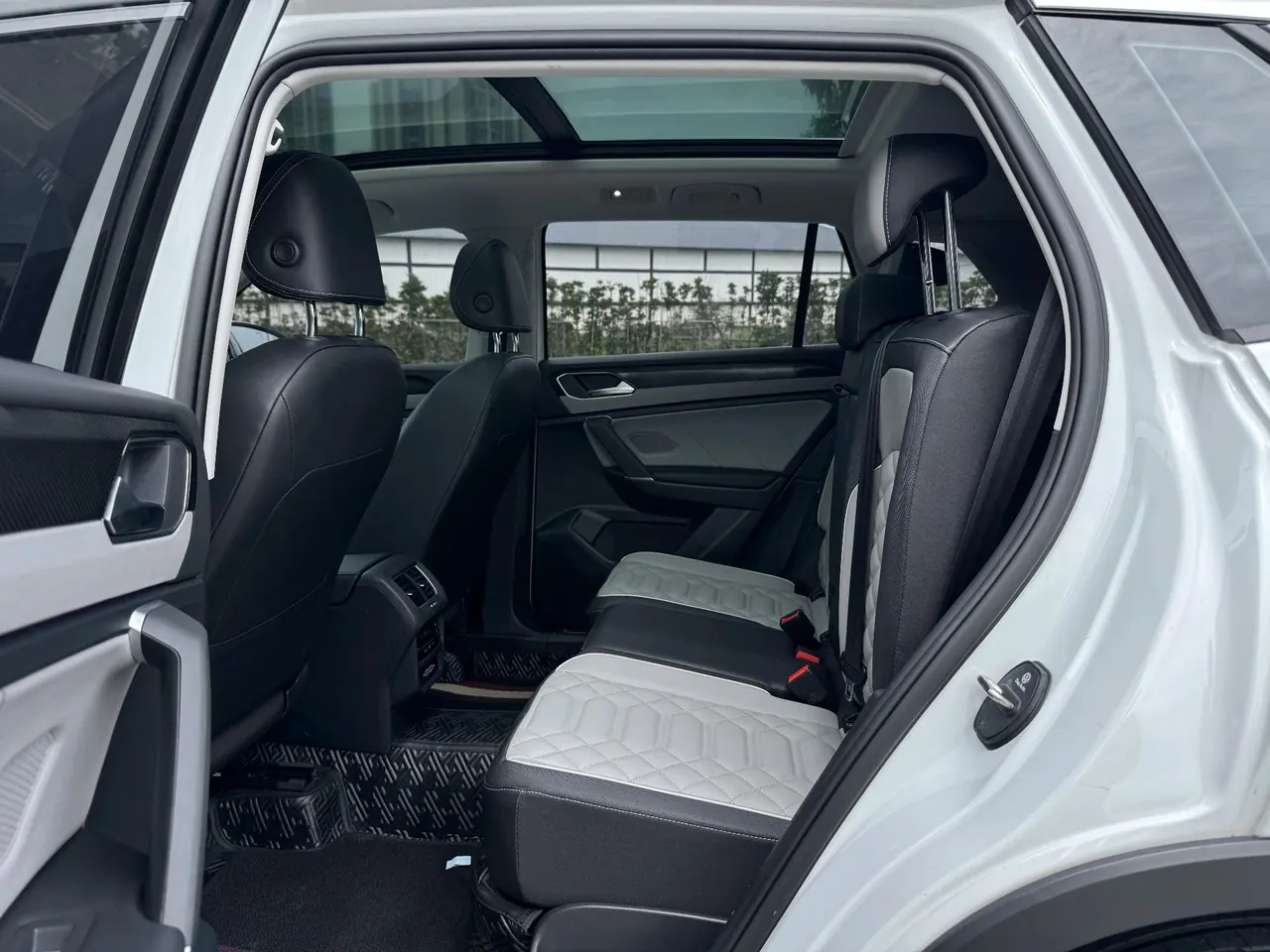 Volkswagen 2023 Tanyue 2.0TSI 330TSI Two-Drive Luxury Plus Advanced Edition Automatic Gear 8
