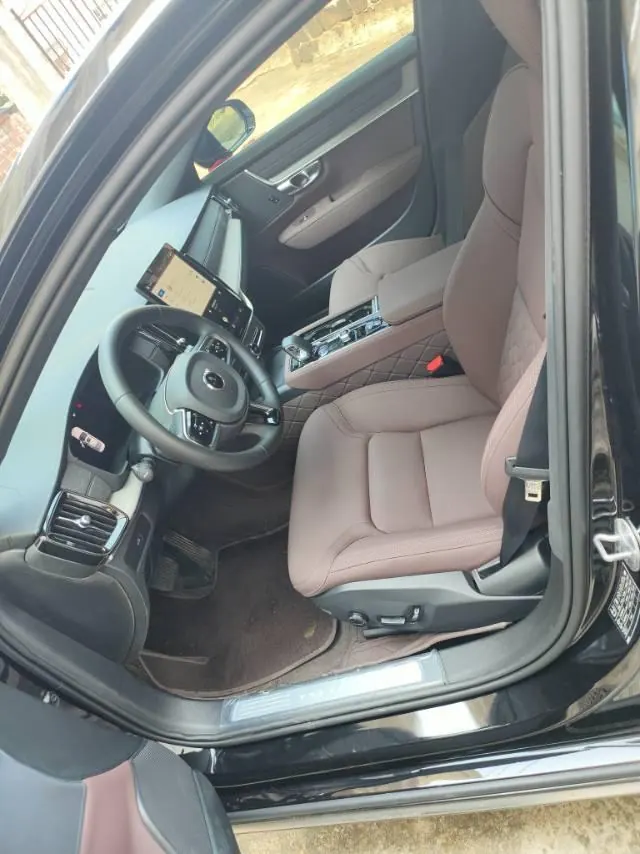 Volvo 2026 S90 48V 2.0T B5 Zhiyi Deluxe Edition Automatic Gear 2