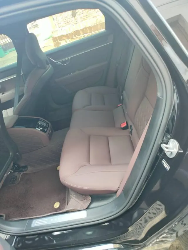 Volvo 2026 S90 48V 2.0T B5 Zhiyi Deluxe Edition Automatic Gear 3