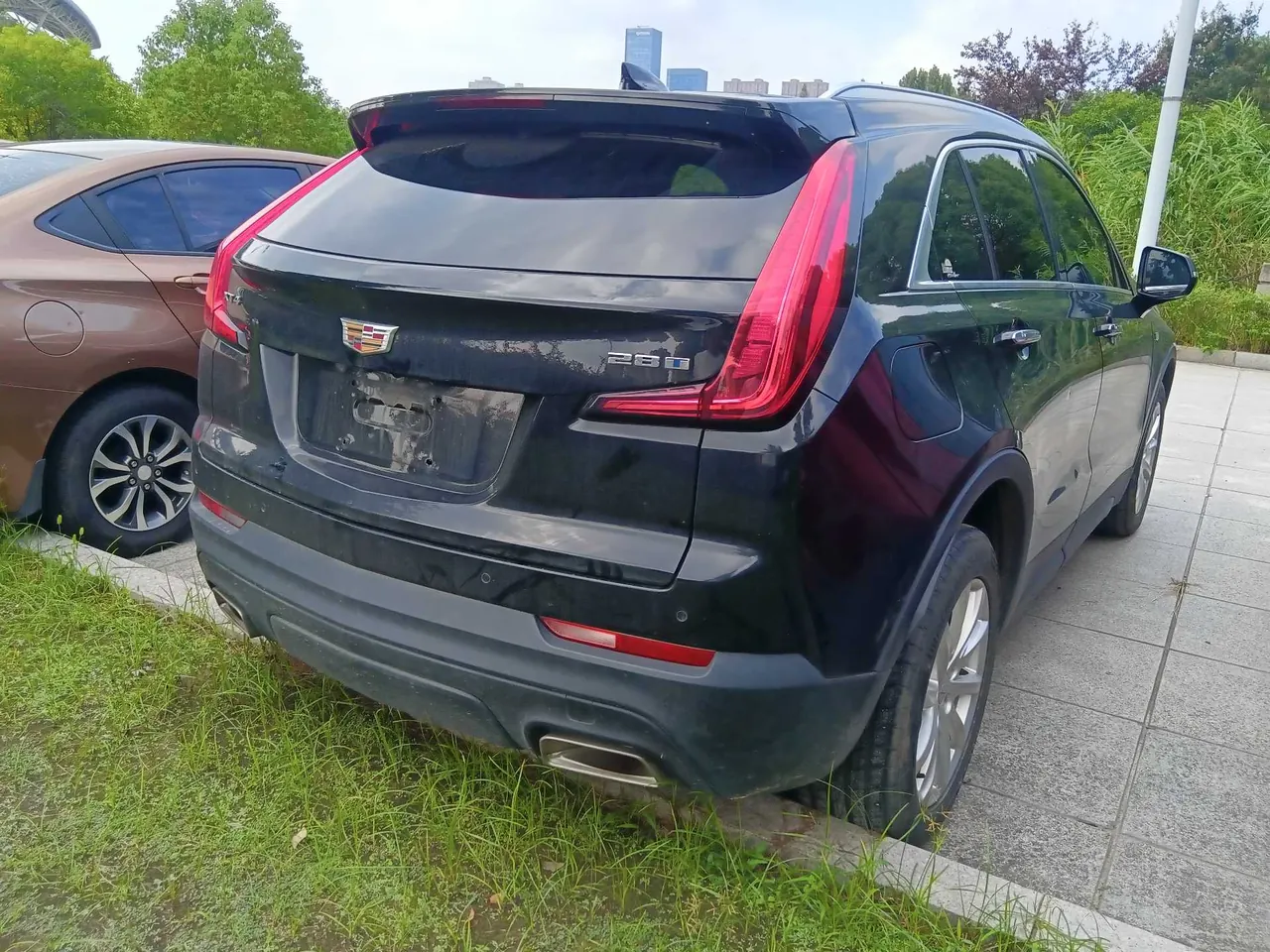 Cadillac 2022 XT4 48V 2.0T 28T Two-Drive Fashion Automatic Gear 5