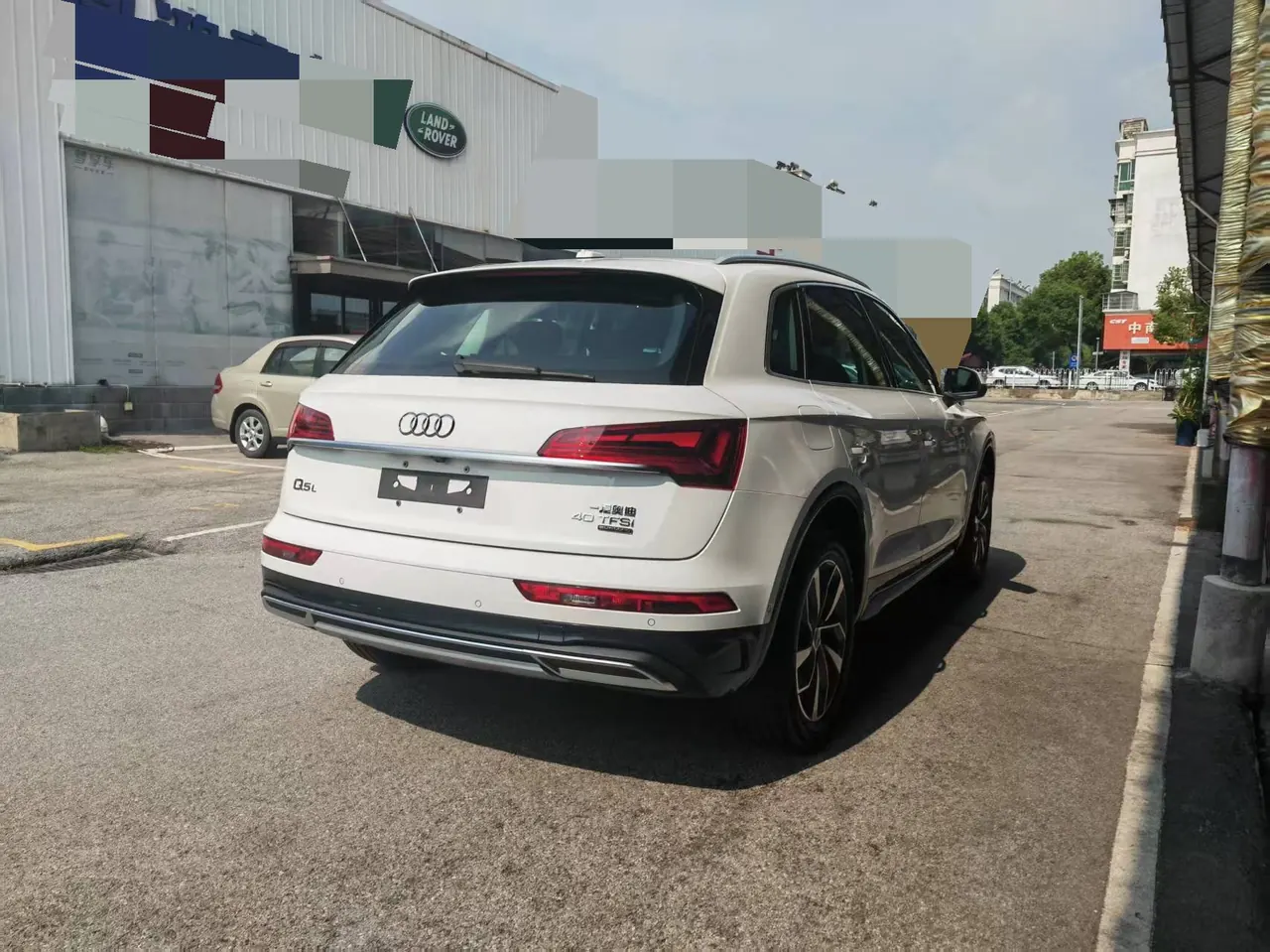 Audi 2022 Q5L 2.0TFSI 40TFSI Deluxe Elegant Automatic 5