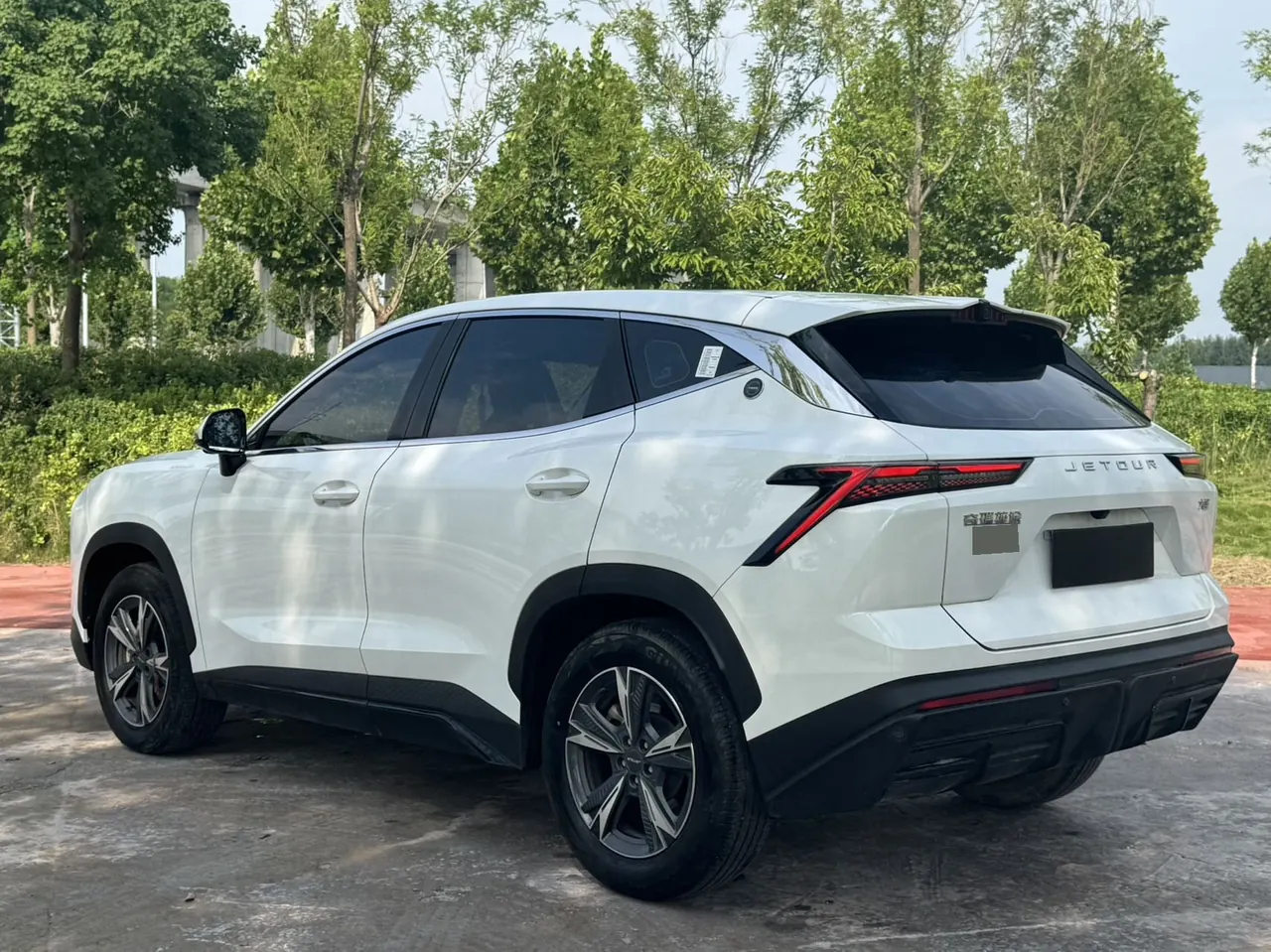 Jetour 2023 Dasheng 1.5T Xingyao PRO automatic gear 6
