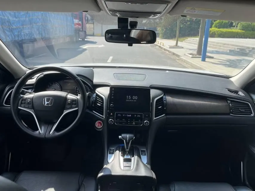 Honda 2020 Crown Road 1.5T Stepless 240TURBO Two-Drive Comfortable Edition Automatic Gear 9