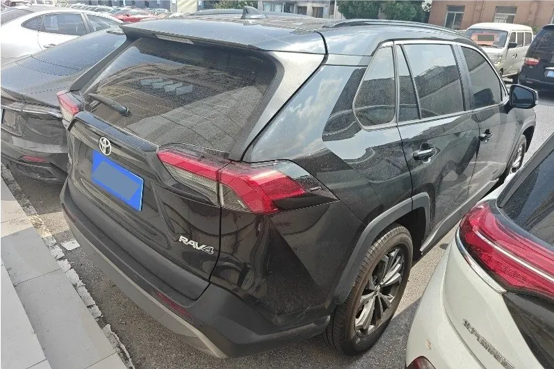 Toyota 2023 RAV4 Rongbo 2.0 Stepless Two-Drive Fashion Plus Edition Automatic Gear 2