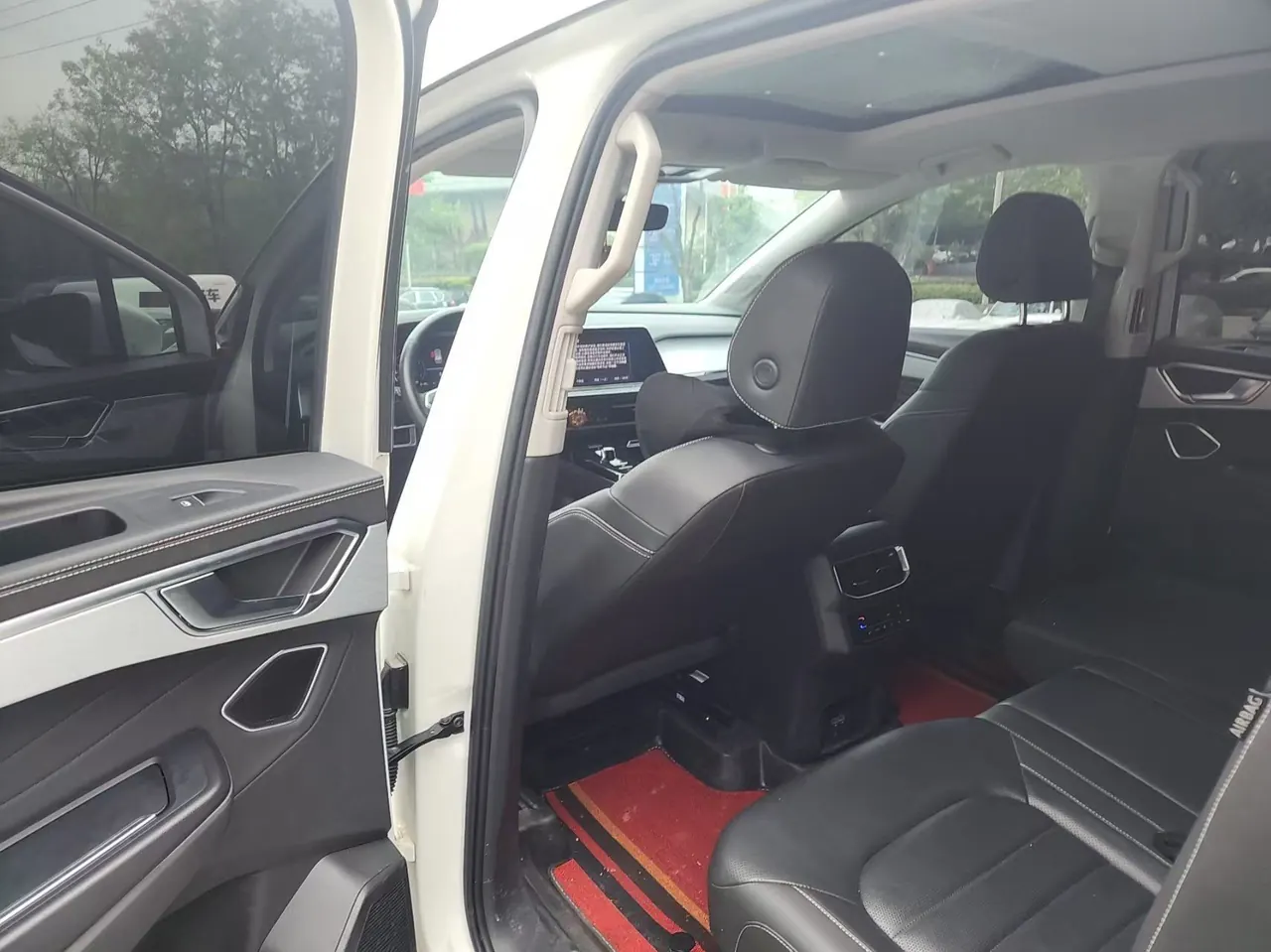 Volkswagen 2022 model range 2.0TSI 380TSI four-wheel drive luxury version Pro7 automatic gear 4