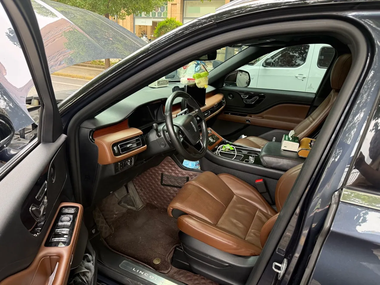 Lincoln 2022 Aviator 3.0T V6 Four-wheel Drive Elegant Edition Automatic Gear 7