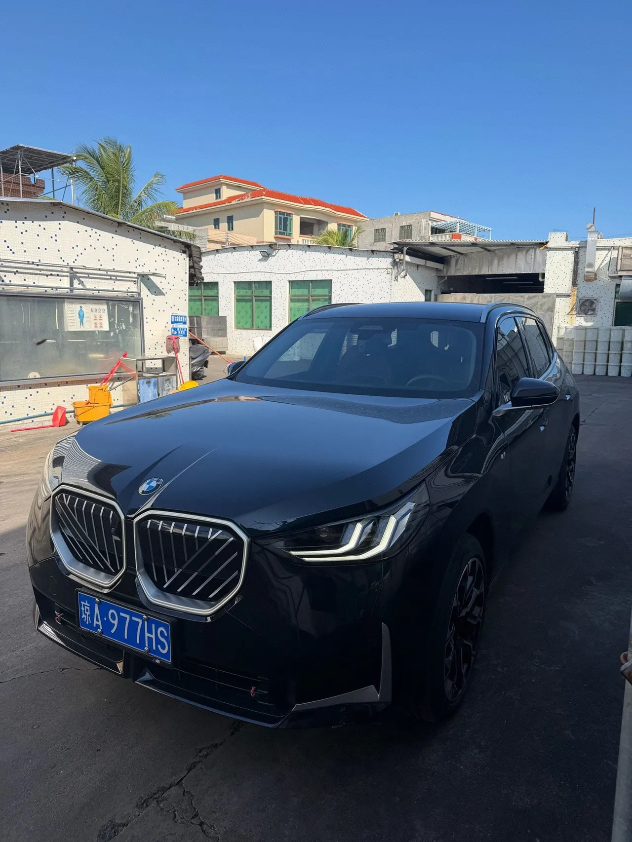 Open image lightbox: BMW 2025 X3 xDrive30L 2.0T exclusive M sports suit automatic gear