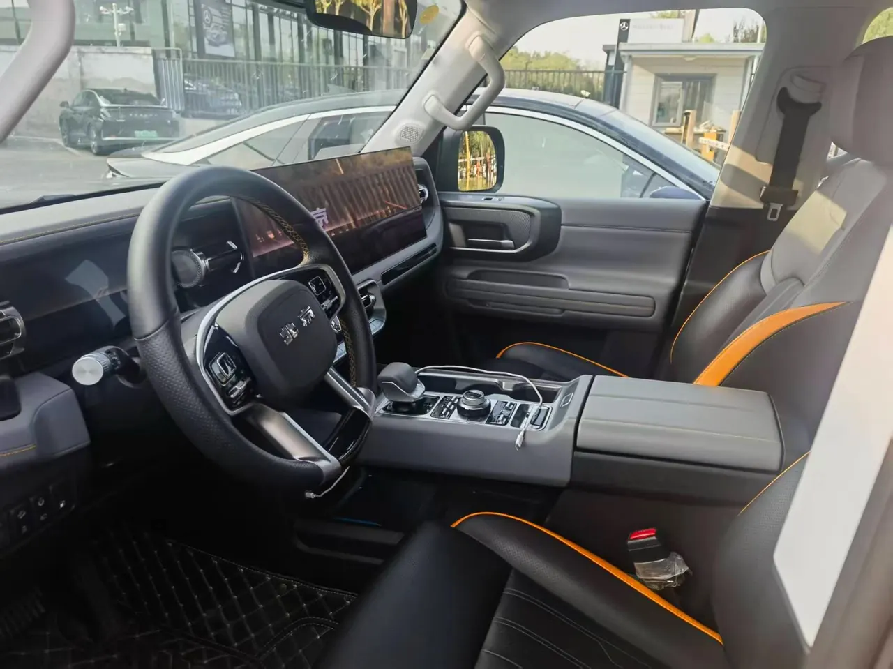 Beijing 2025 BJ40e Yuan Jing Zhi Travel Edition Automatic Gear 3