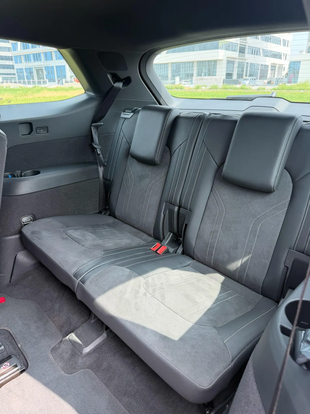 Audi 2024 Q6 2.0TFSI 40TFSI Quattro Cloud View Flying Kit 7-seat Automatic Gear 7