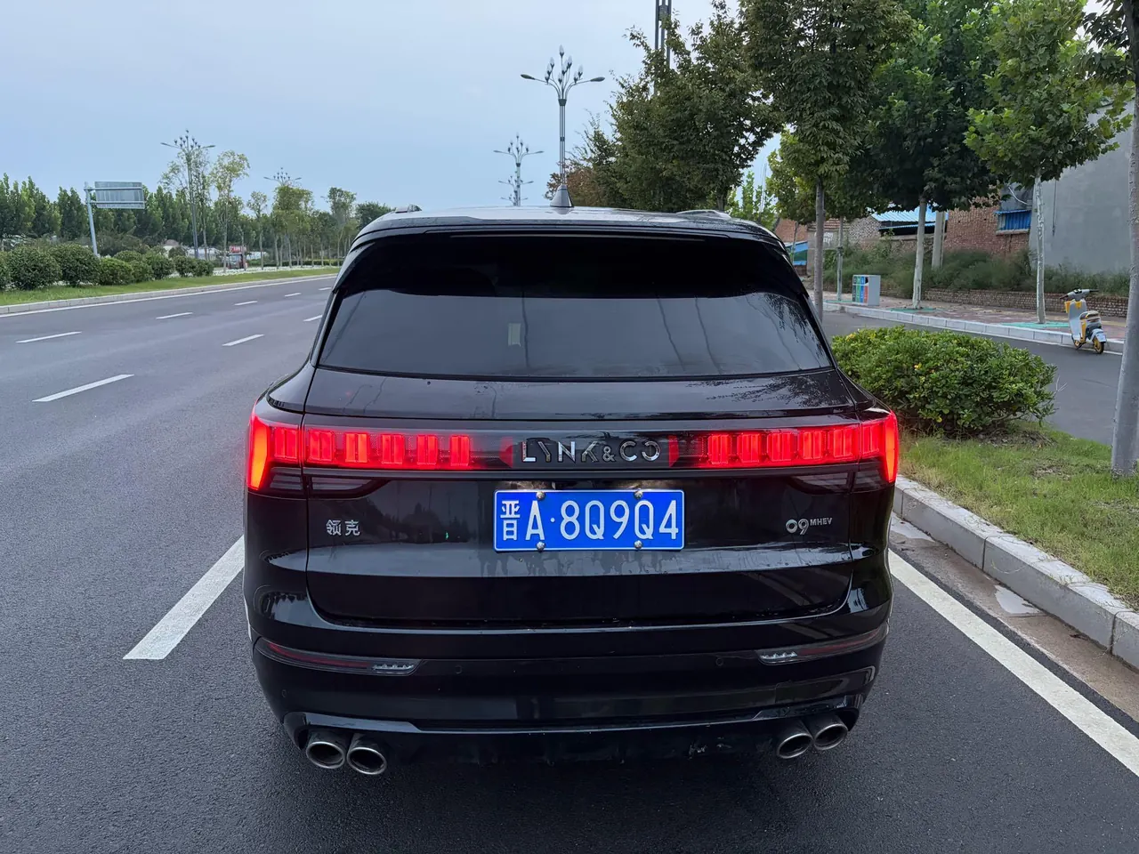 LYNK&amp;CO 2026 LYNK&amp;CO 09 MHEV 2.0T four-wheel drive exploration version Ultra automatic gear 5