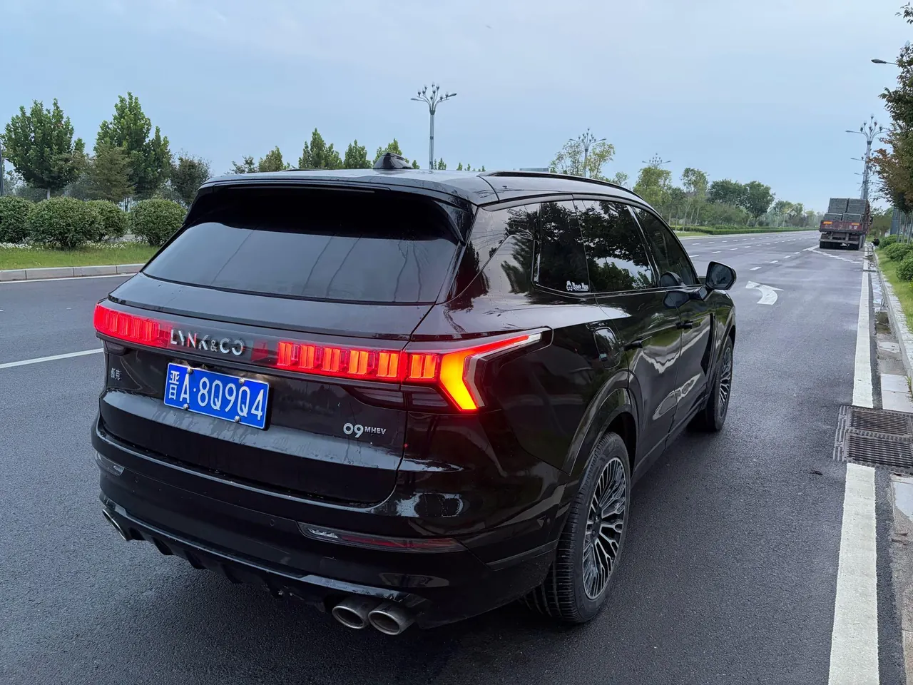 LYNK&amp;CO 2026 LYNK&amp;CO 09 MHEV 2.0T four-wheel drive exploration version Ultra automatic gear 6