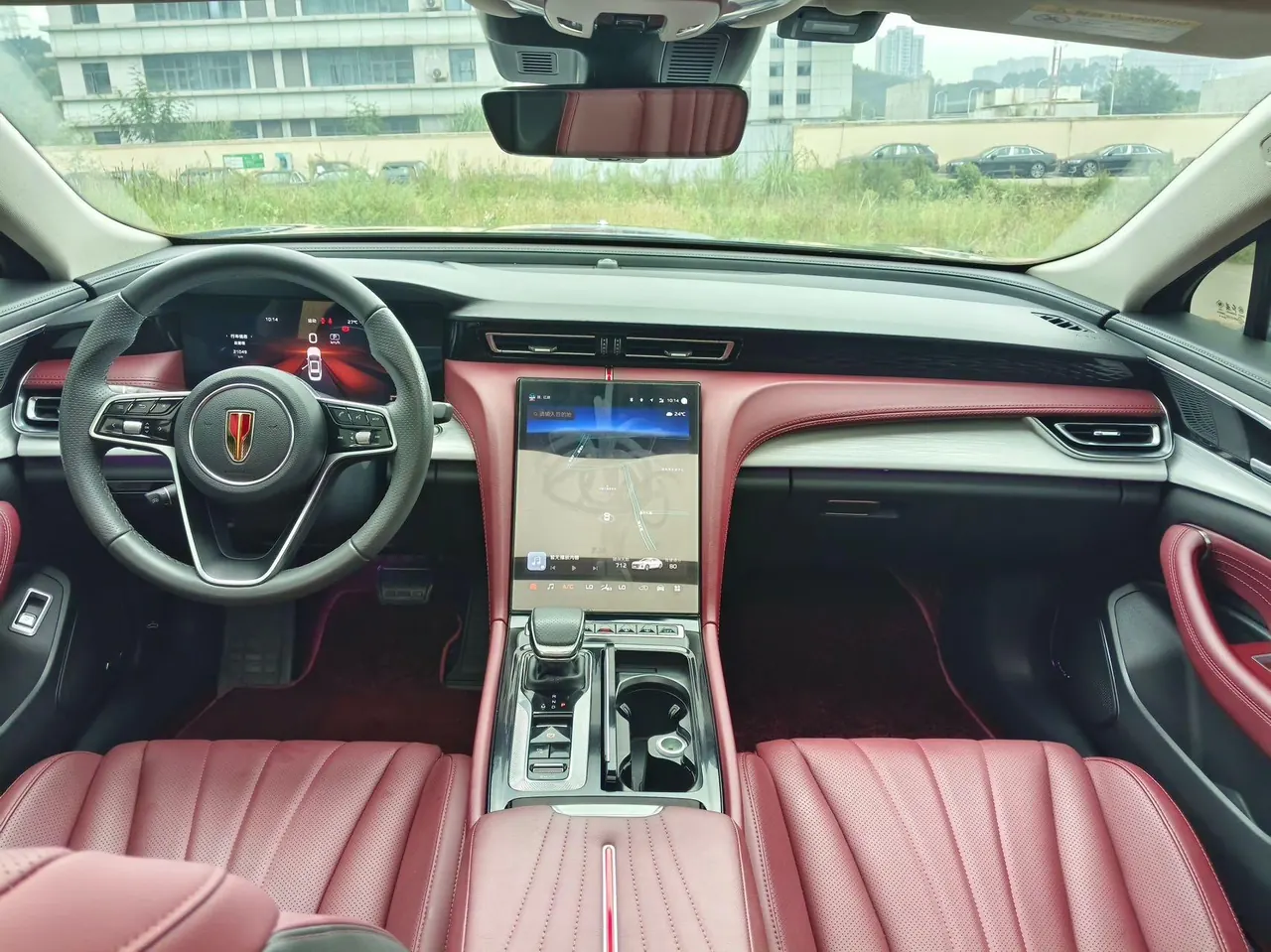 HongQi 2024 H5 2.0T Zhilian Qi Chang Edition Automatic Gear 4
