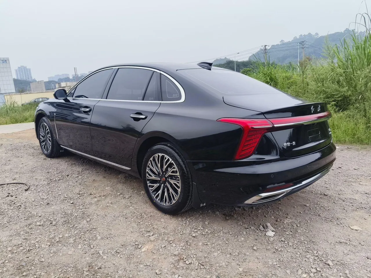 HongQi 2024 H5 2.0T Zhilian Qi Chang Edition Automatic Gear 7