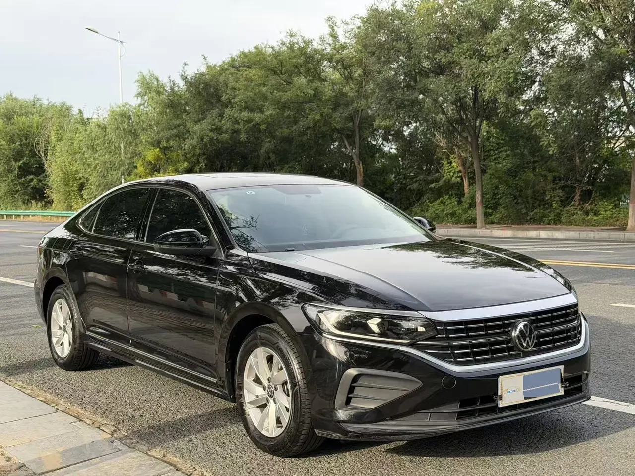 Volkswagen 2024 Passat 1.4TSI 280TSI Business Edition Automatic 5