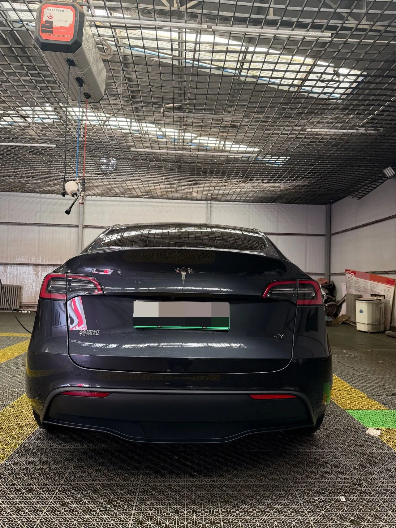 Tesla 2024 Model Y rear-wheel drive version automatic transmission 5