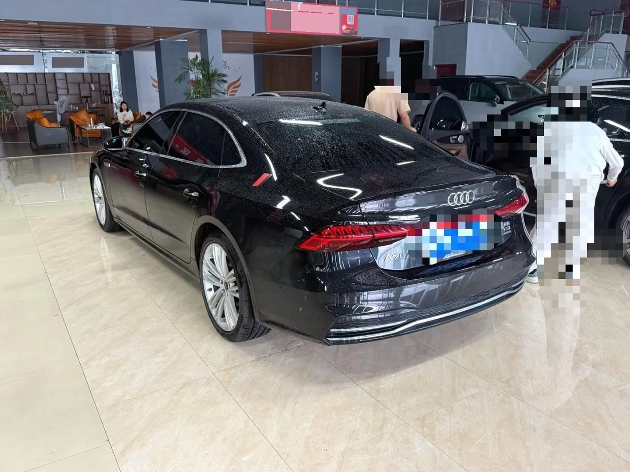 Audi 2024 A7L 2.0TFSI 45TFSI Quattro Luxury Automatic 7