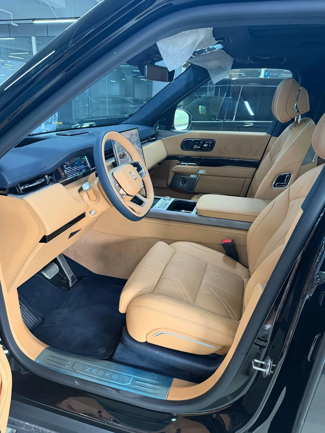 Zeekr 2025 Zeekr 9X 2.0T Ultra Edition 70kWh Automatic Gear 7