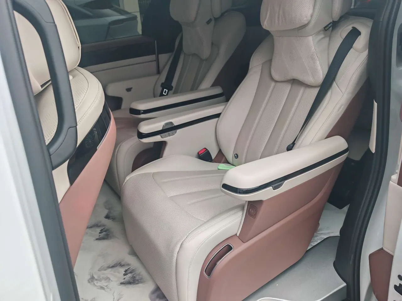 BYD 2025 summer DM-i 1.5T stepless 180km Exceed automatic gear 5