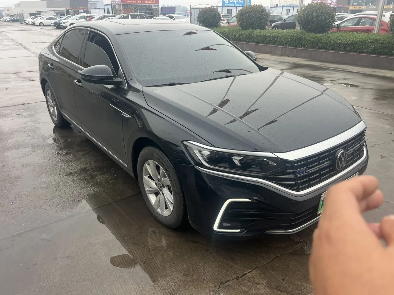 Volkswagen 2025 Passat PHEV 1.4T 430 Business Edition Automatic Gear 3