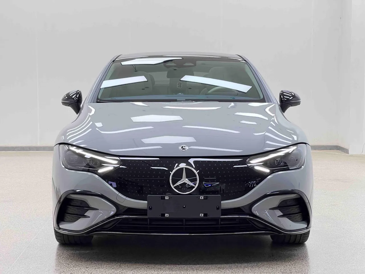 Mercedes Benz 2022 EQE 350 EQE 350 Pioneer Edition Automatic 2