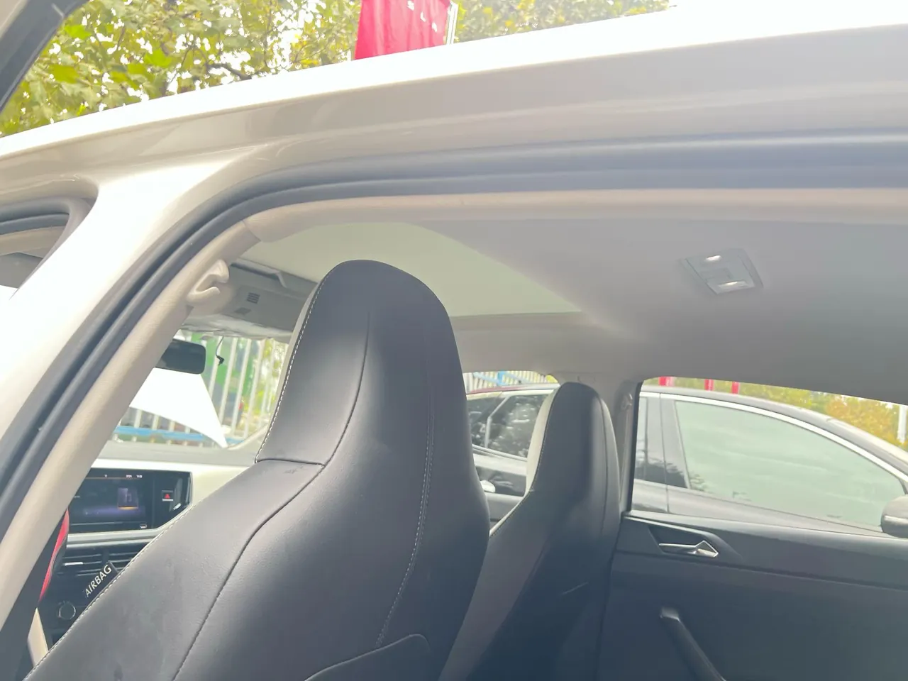 Volkswagen 2021 POLO Plus 1.5 Colorful Technology Edition Automatic Gear 4