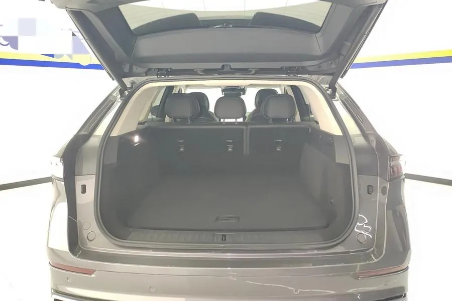 Chery 2023 Ruihu 9 2.0T 400T Two-Drive Leading Edition 5-seat Automatic Gear 7