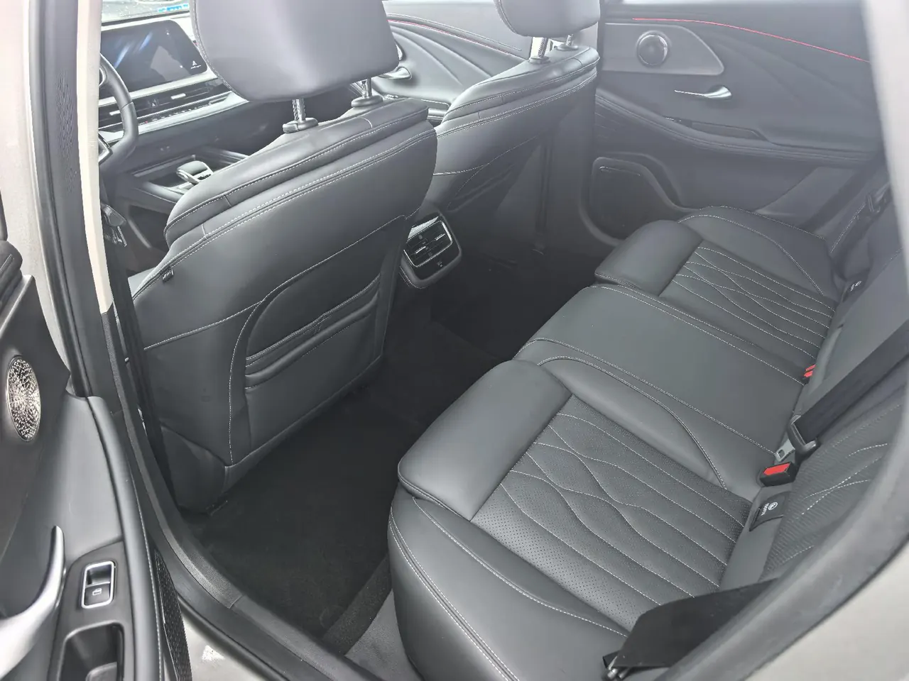 Chery 2022 Erez 8 1.6T Elegant Automatic Gear 5