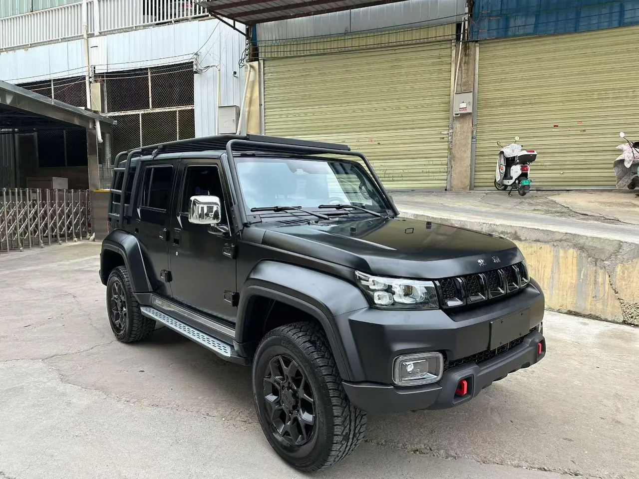Beijing 2021 BJ40 2.3T Four-wheel Drive Blade Hero Edition Extreme Automatic Gear 3