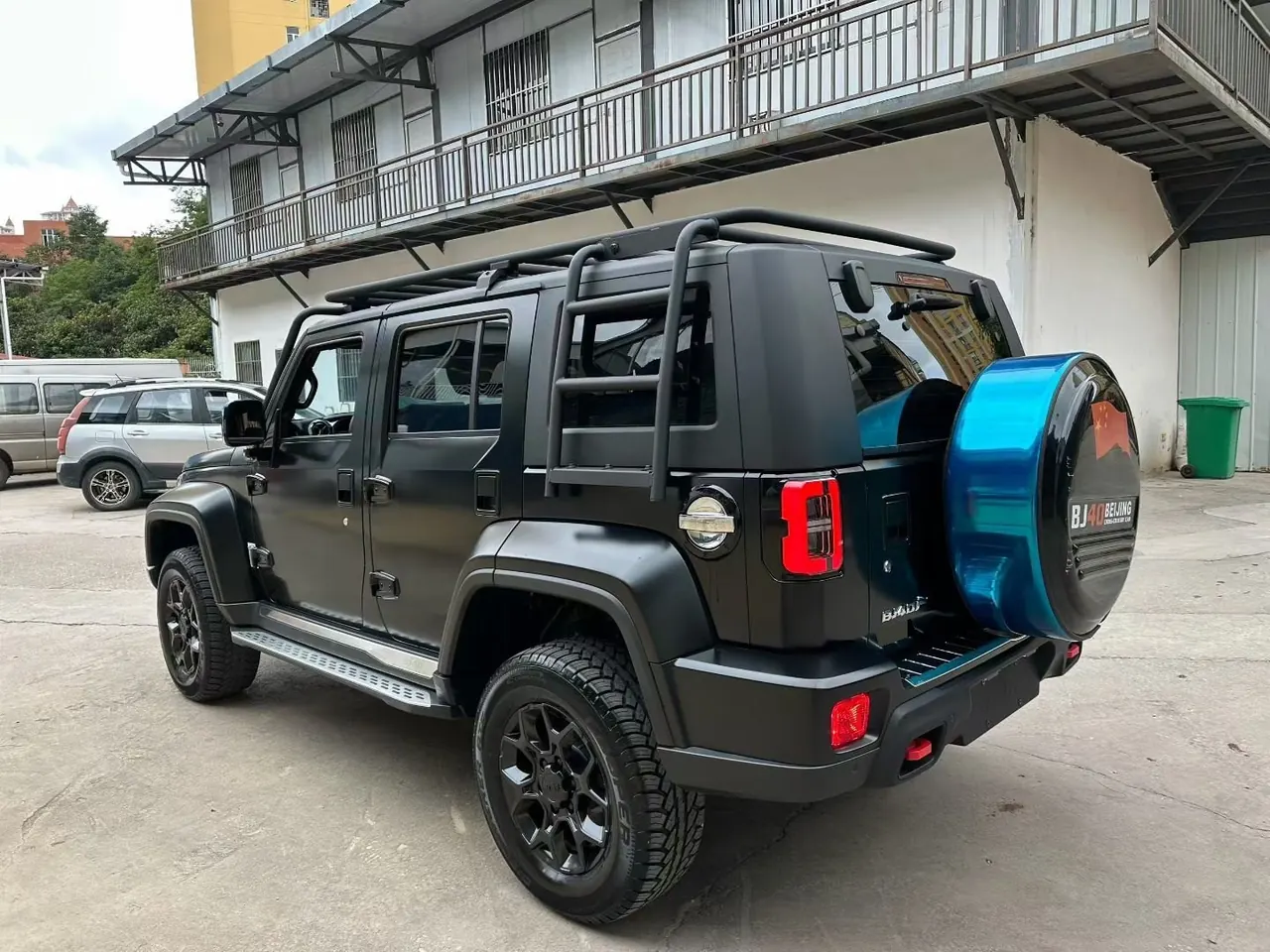 Beijing 2021 BJ40 2.3T Four-wheel Drive Blade Hero Edition Extreme Automatic Gear 6