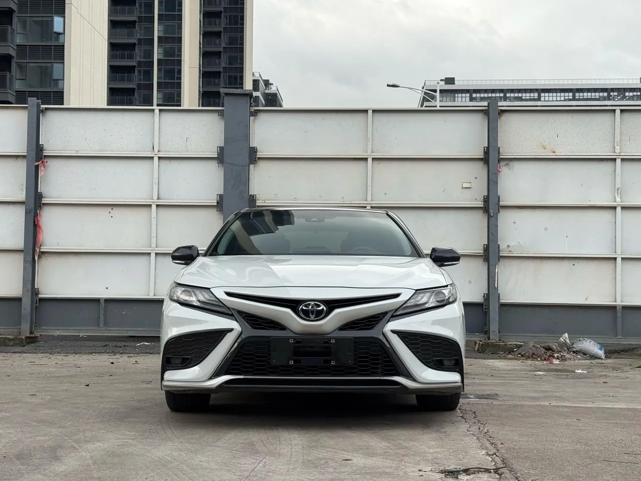 Toyota 2022 Camry 2.0S Stepless Knight Edition Automatic Gear 3