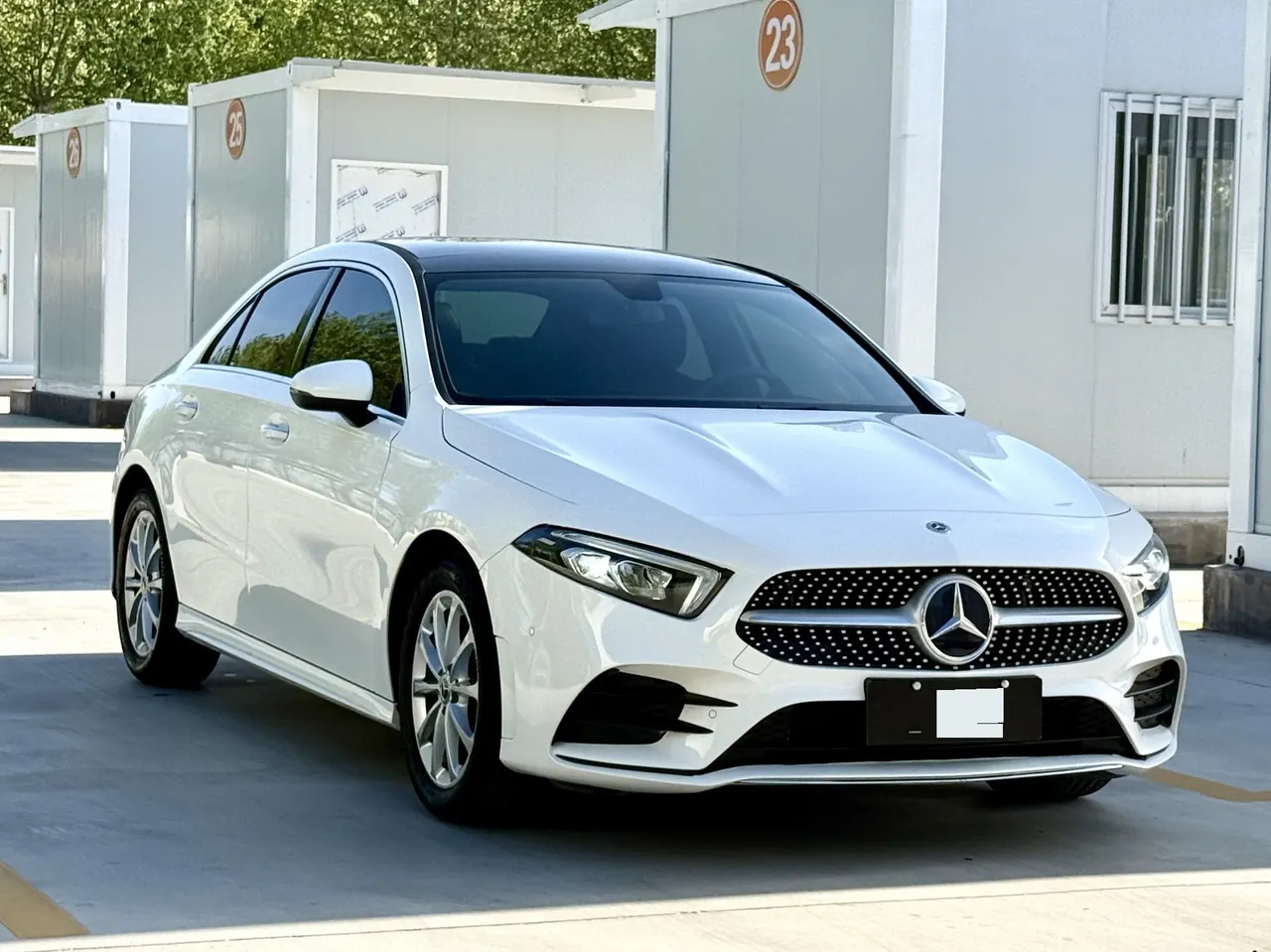 Mercedes Benz Class A 2022 A 200 L 1.3T Dynamic Automatic 3