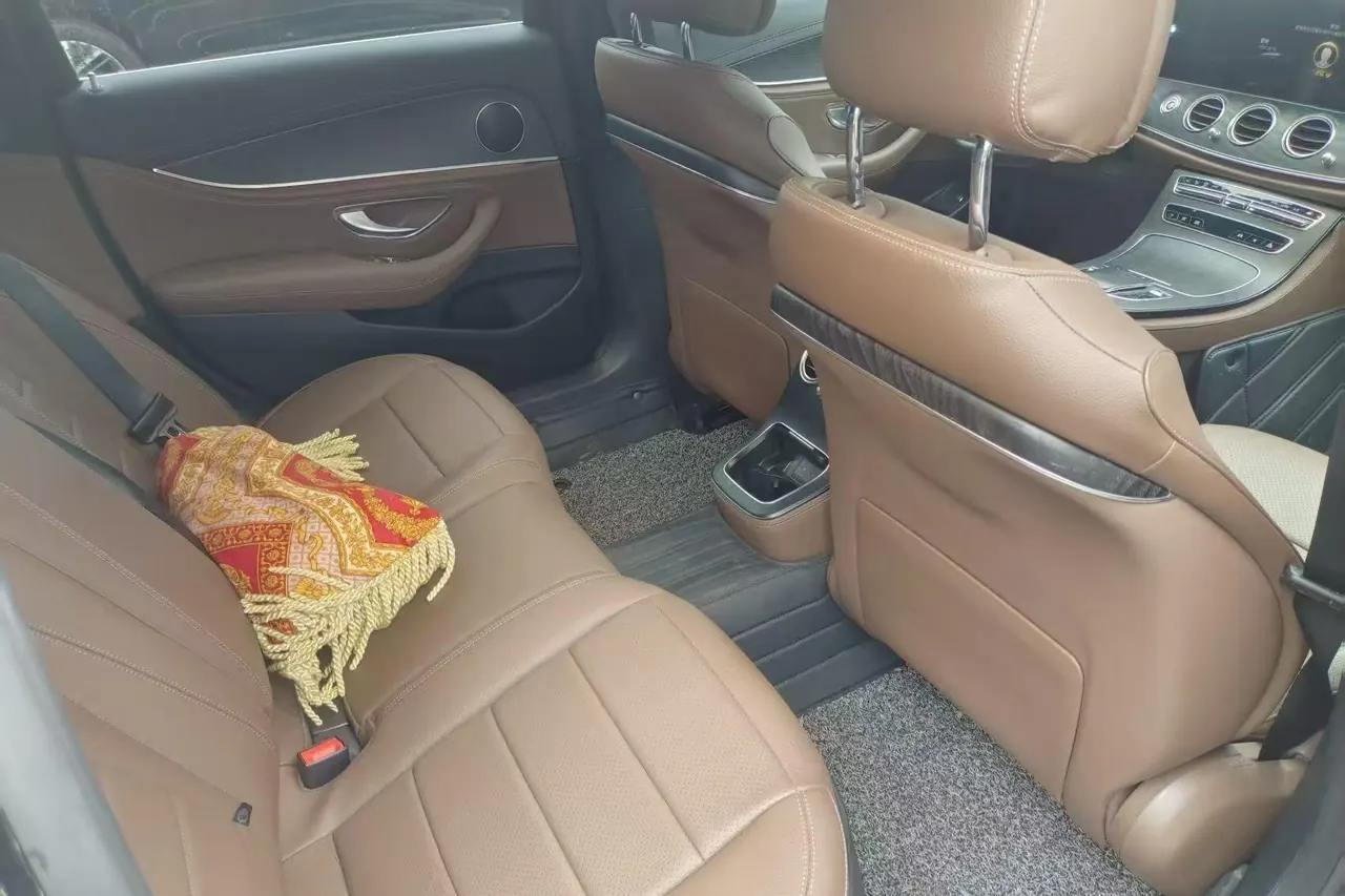Mercedes Benz E Class 2022 E 300 L 2.0T Sports Fashion (Change 2) Automatic Gear 3
