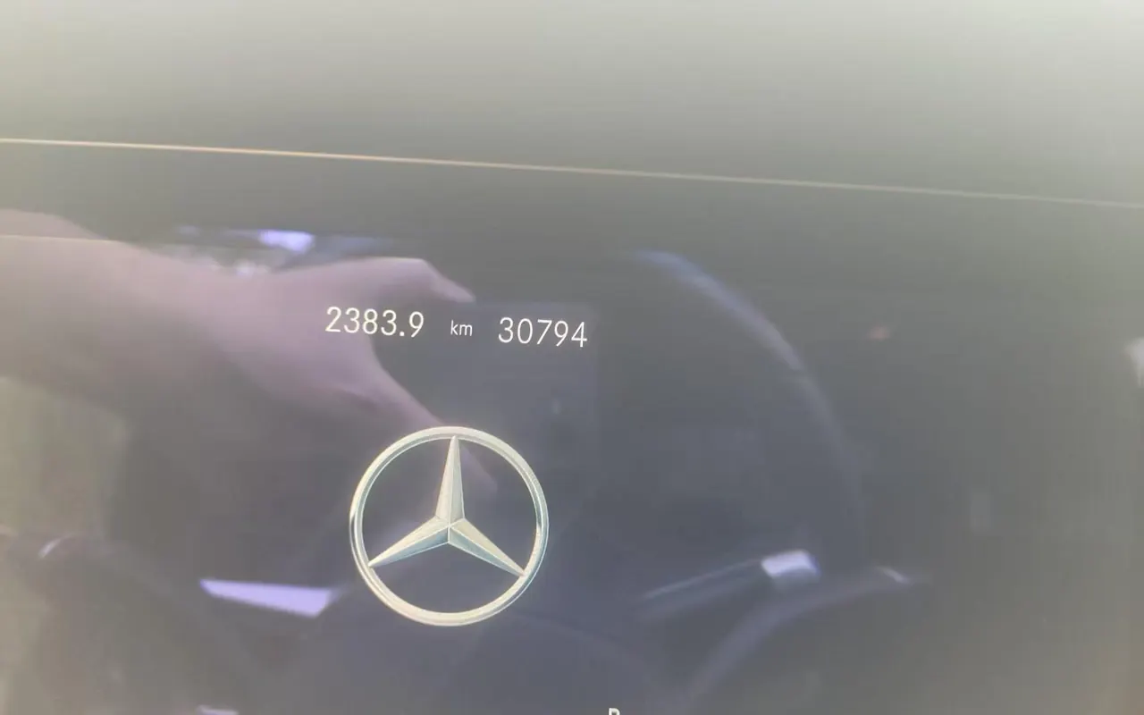 Mercedes Benz E Class 2022 E 300 L 2.0T Sports Fashion (Change 2) Automatic Gear 5