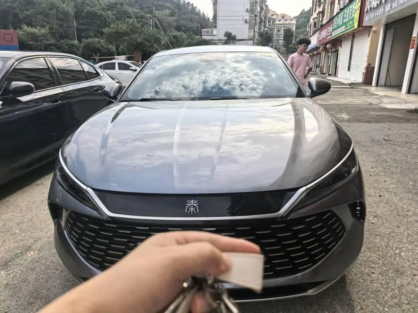 BYD 2024 Qin L DM-i 1.5 stepless 80KM Exceed automatic gear 2