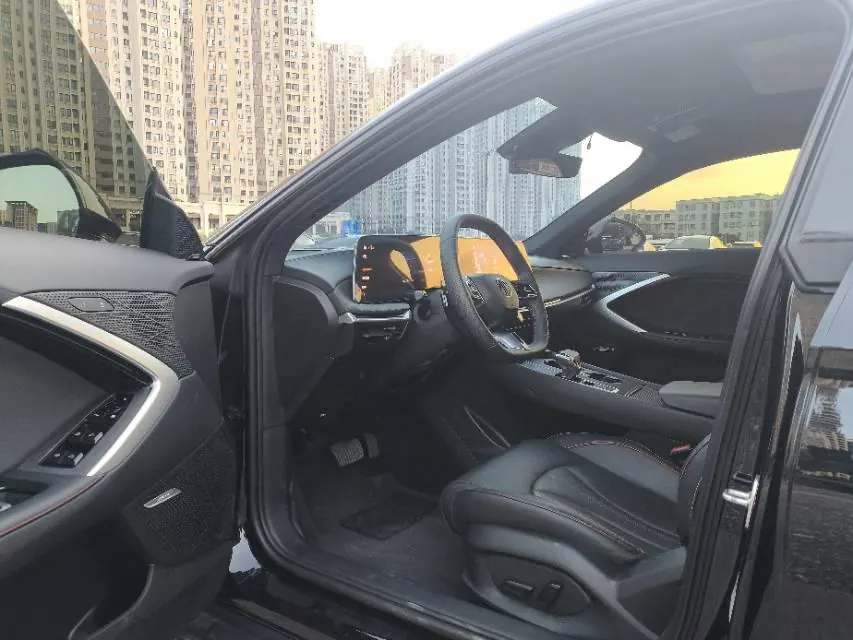 MG 2025 MG7 1.5T 300 Deluxe Edition Automatic Gear 4