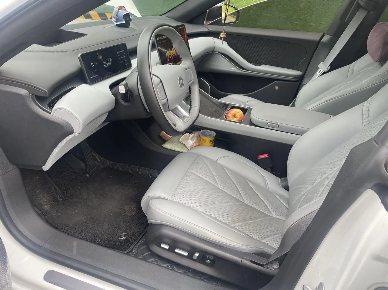 NIO 2025 ET5 75kWh automatic transmission 3