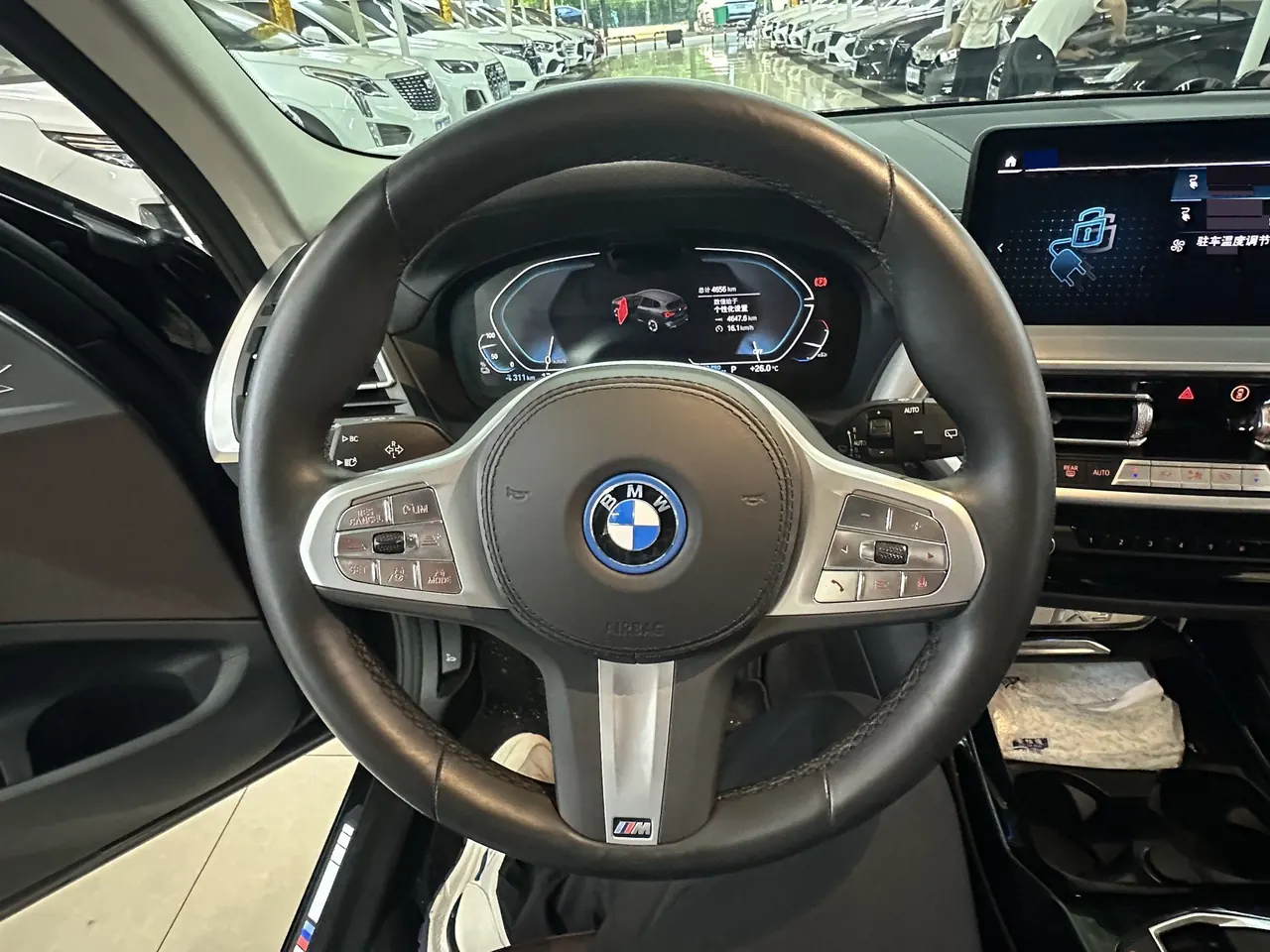 BMW 2024 iX3 Creat Collar Automatic 5