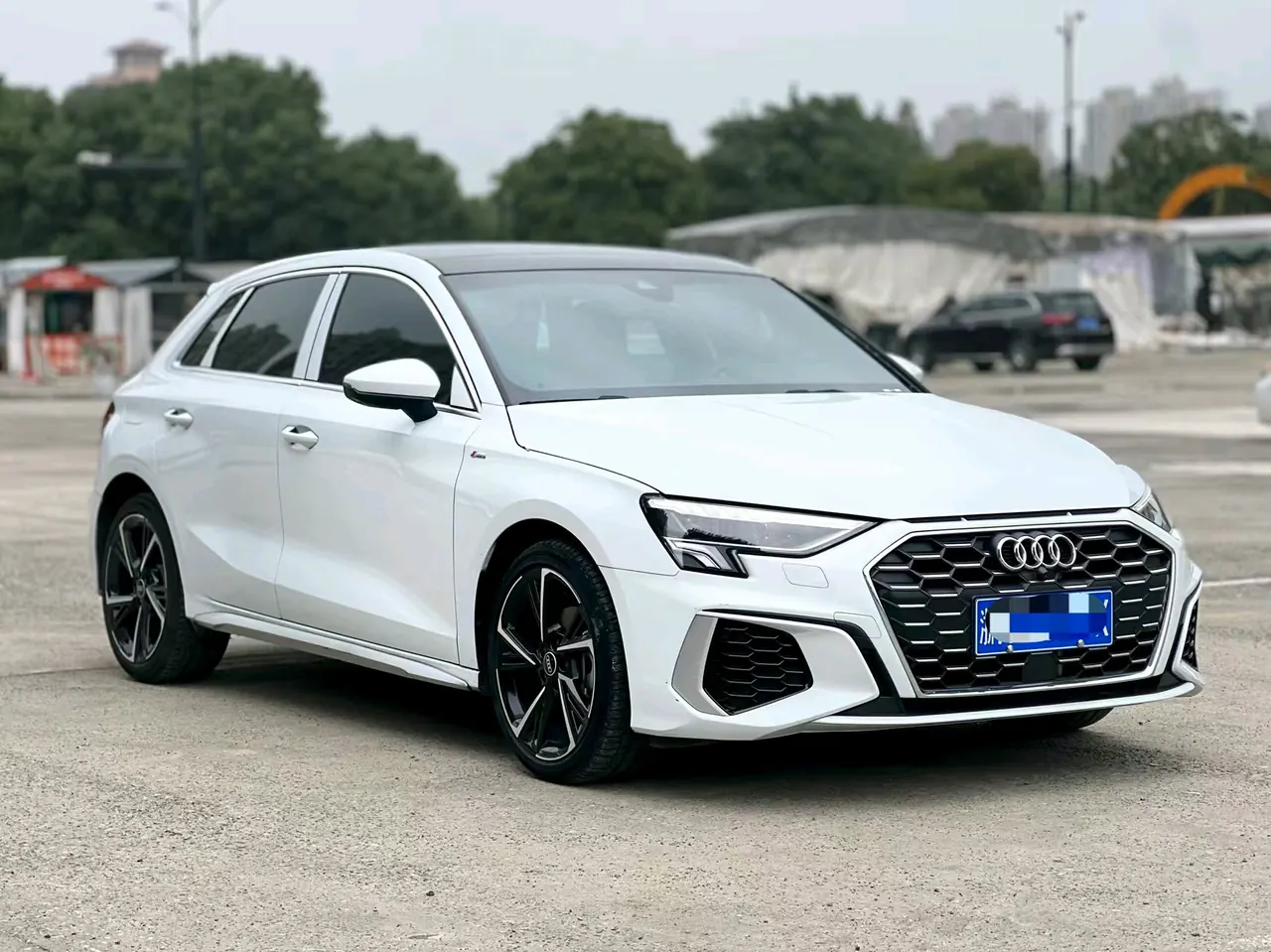 Audi 2022 A3 Sportback 1.4TFSI 35TFSI Enterprising and Elegant Automatic Gear 3
